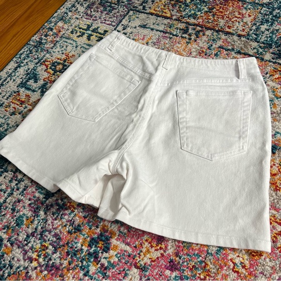 Vintage Mom Jeans Shorts Liz Claiborne White Cotton Sz 10 - Picture 10 of 10